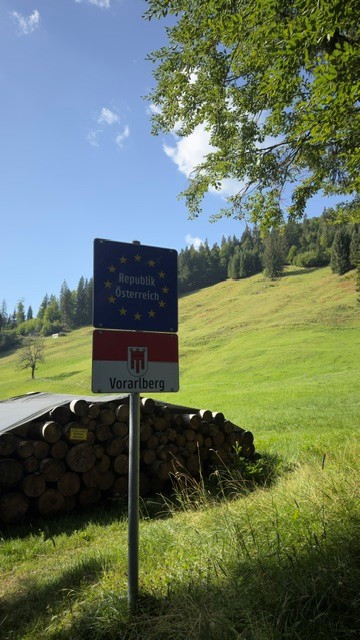 Mal kurz rüber nach Österreich
